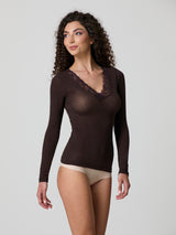 Jadea 4529 maglia caffe in modal e cashmere con scollo a v in pizzo