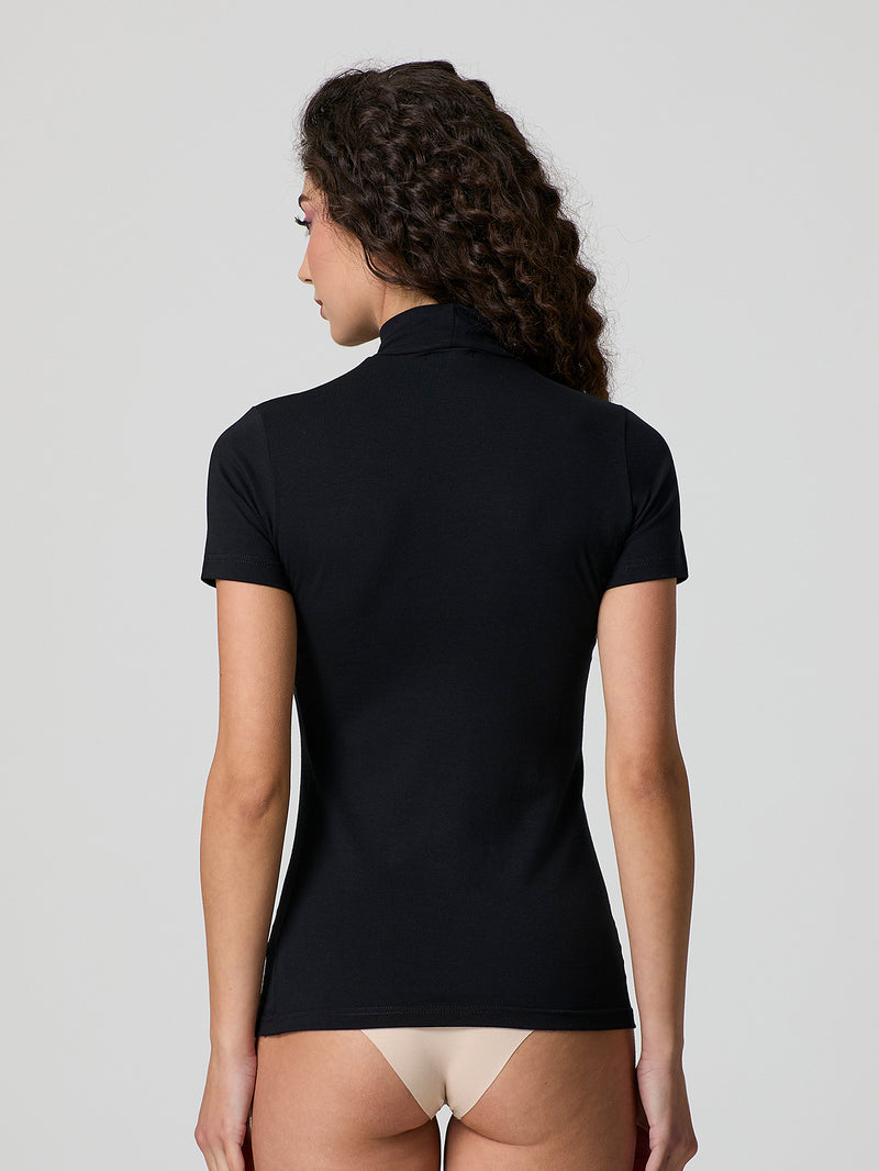 Half-sleeved turtleneck in stretch cotton