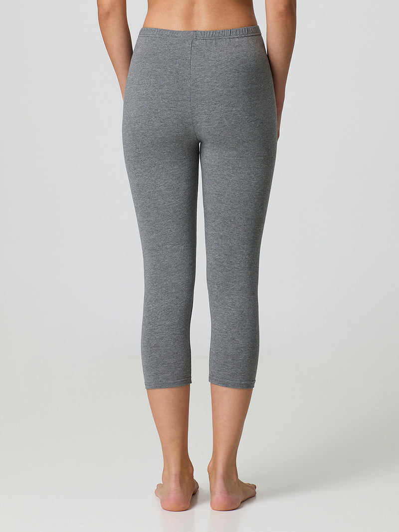 Capri-style leggings in fresh cotton