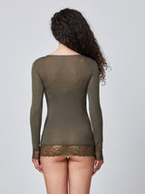 Jadea 4649 maglia in modal e cashmere con polsini in pizzo oliva