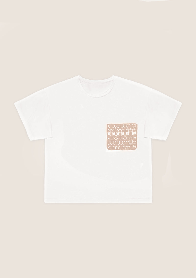 T-shirt oversize 100% cotone con tasca macramè