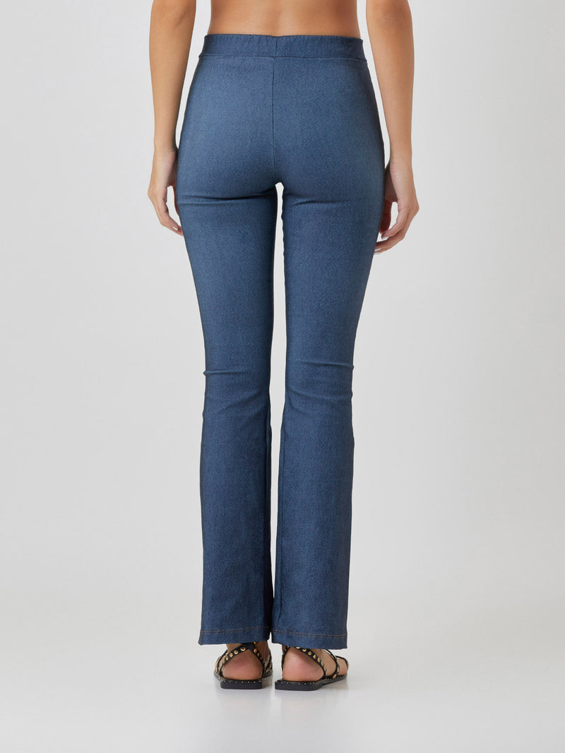 Jadea 4770 pantaleggings in viscosa taglio svasato colore blu denim