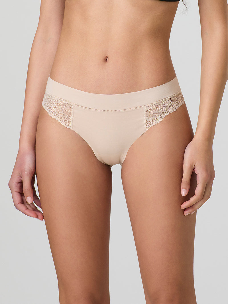 Laser cut briefs with lace front and back
